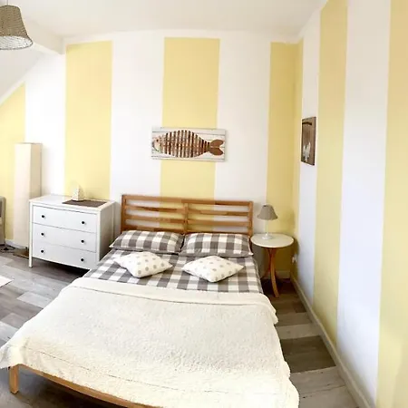 Szary Domek Apartamenty Ustka Exterior photo