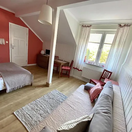 Szary Domek Apartamenty Ustka Exterior photo